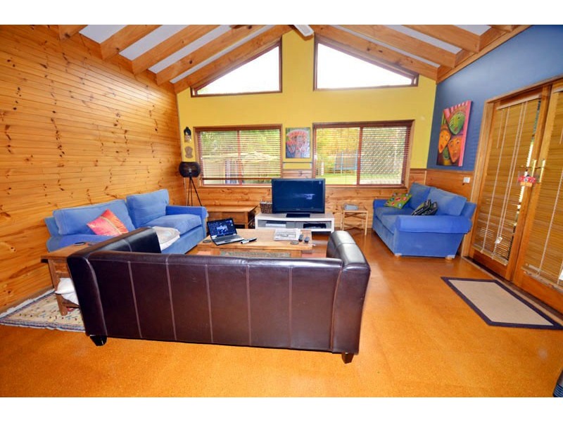 18 Oceano Street, Copacabana NSW 2251