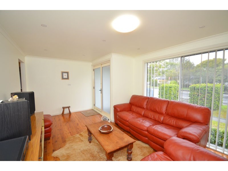 1/28 Renwick Street, Wyoming NSW 2250