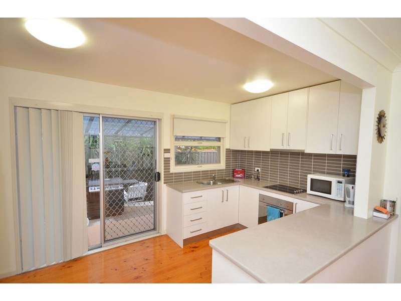 1/28 Renwick Street, Wyoming NSW 2250