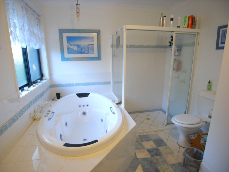 5 Starboard Ave, Bensville NSW 2251