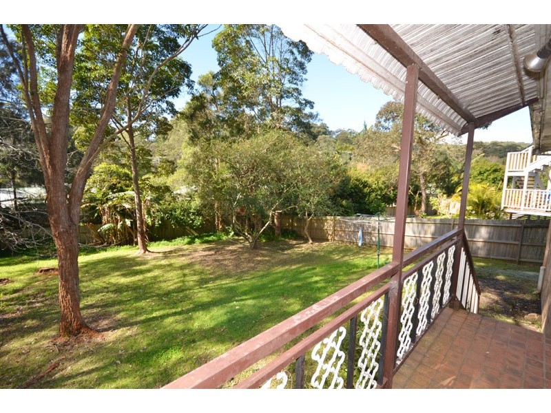 2 Clements Drive, Avoca Beach NSW 2251