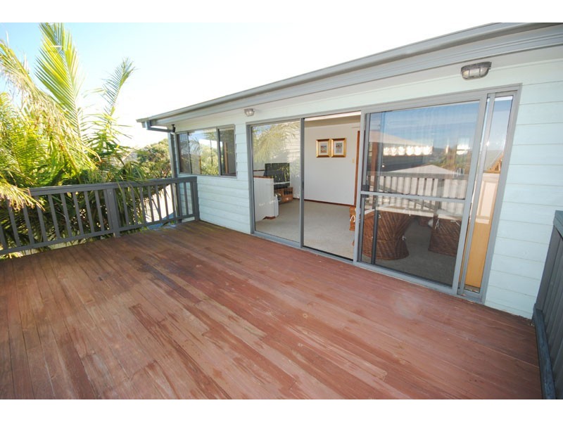 53 Vista Avenue North, Copacabana NSW 2251