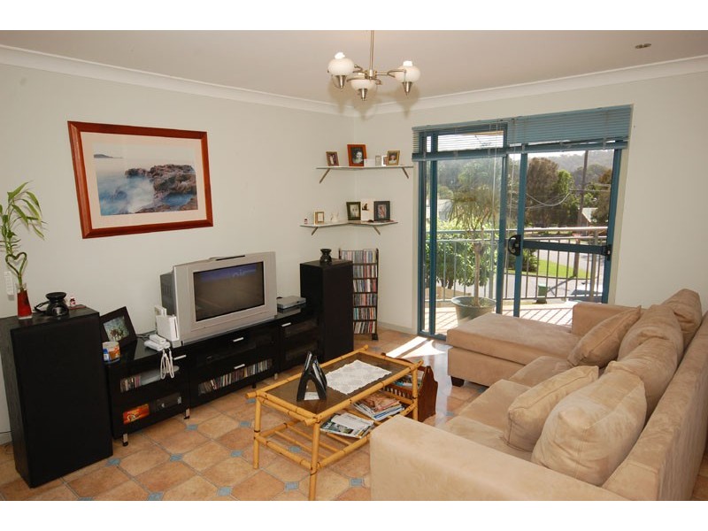 2 Karani Avenue, Avoca Beach NSW 2251