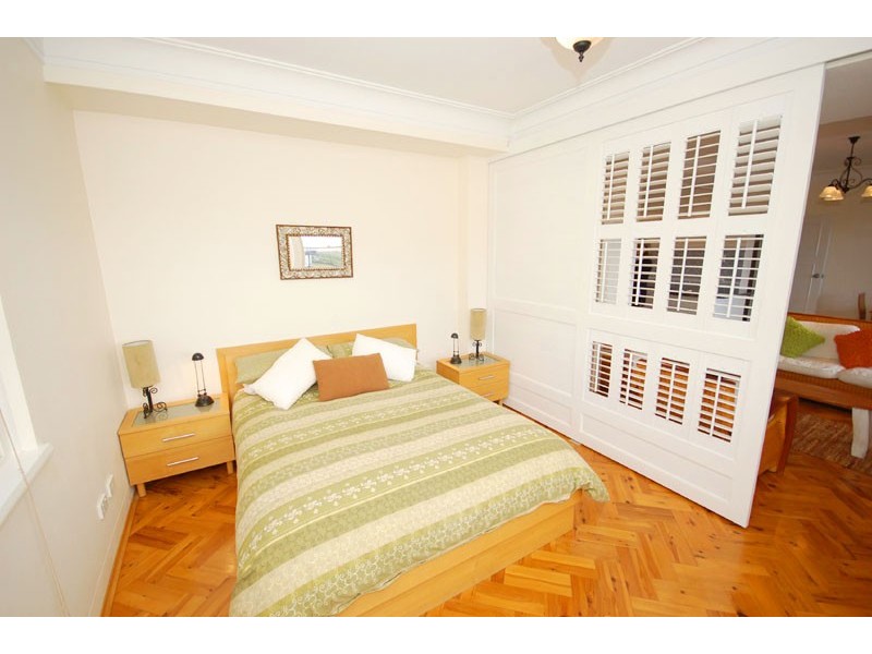 2/153 Avoca Dr, Avoca Beach NSW 2251