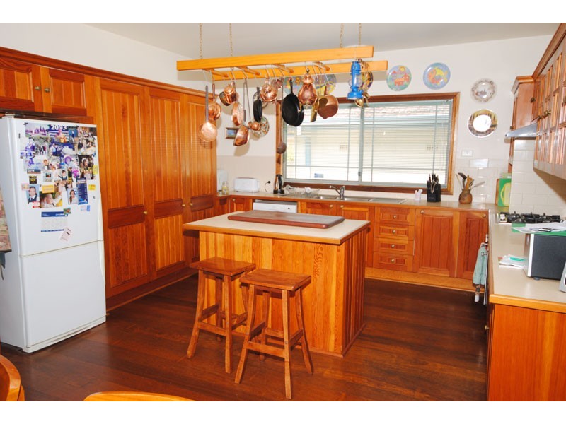 17 Segura Street, Copacabana NSW 2251