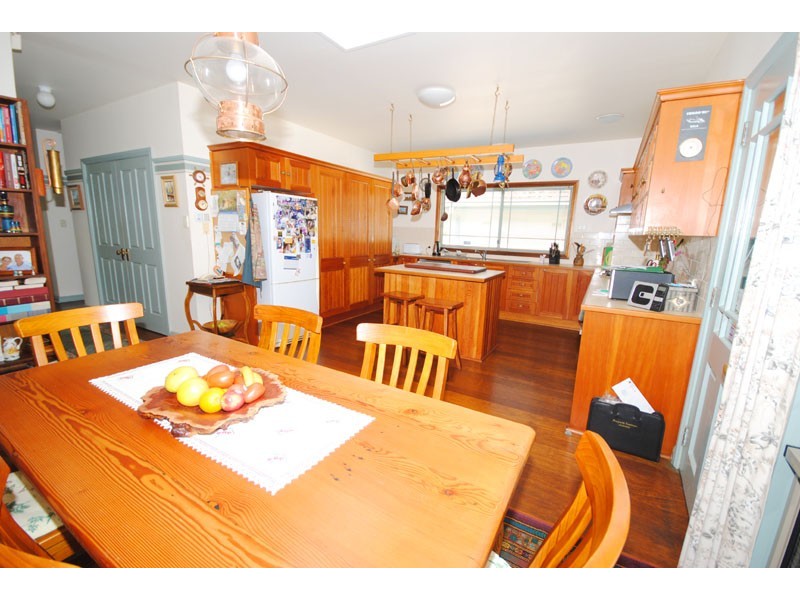 17 Segura Street, Copacabana NSW 2251