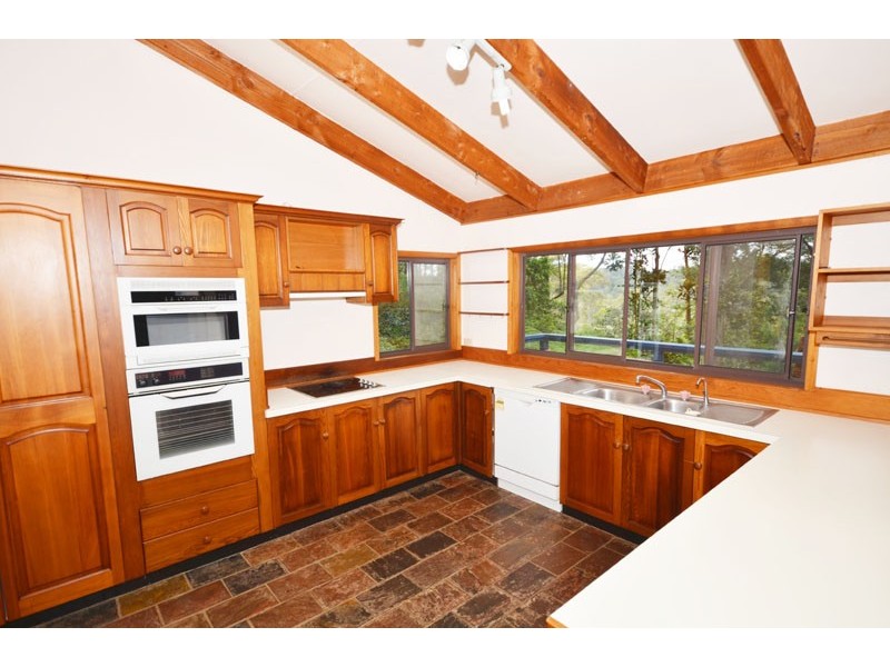 129 Hillside Road, Avoca Beach NSW 2251