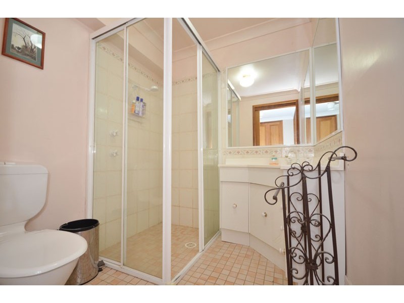 33 Walder Crescent, Avoca Beach NSW 2251