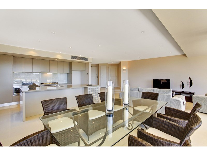 2/11 Hunts Lane, Avoca Beach NSW 2251