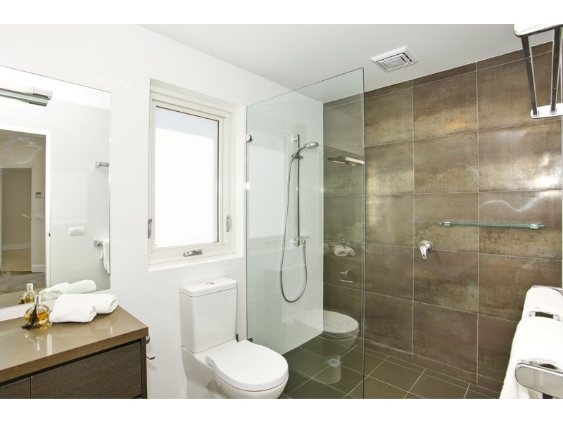 2/11 Hunts Lane, Avoca Beach NSW 2251