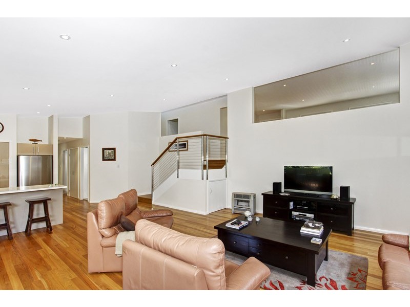 23 Gill Avenue, Avoca Beach NSW 2251