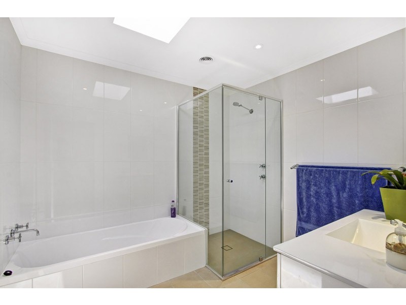 23 Gill Avenue, Avoca Beach NSW 2251