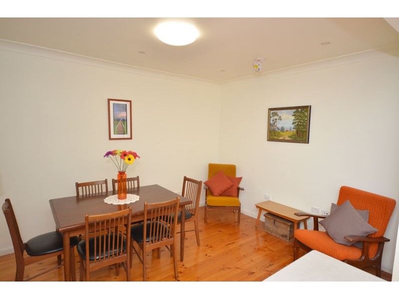 1/28 Renwick Street, Wyoming NSW 2250