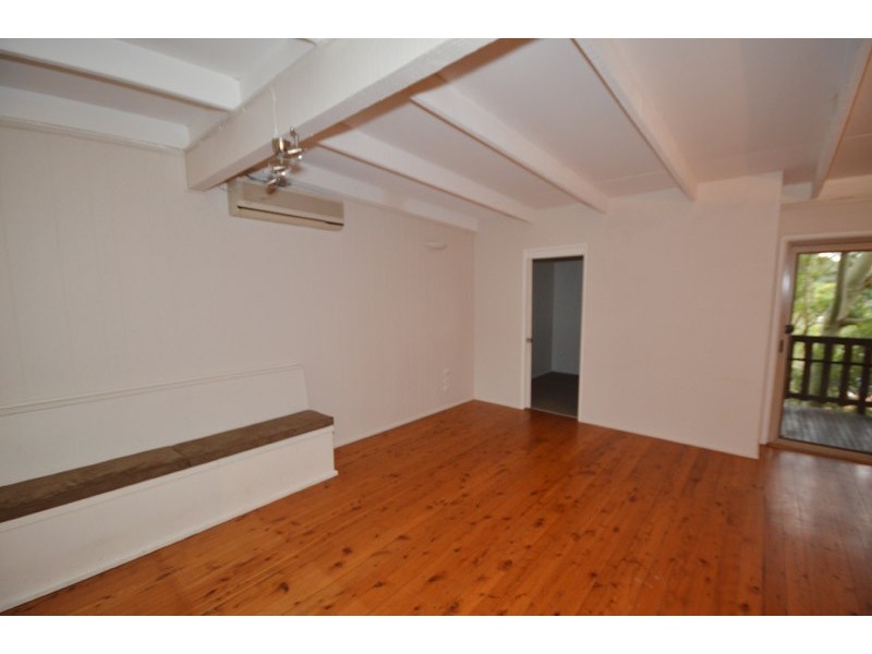 30a Avoca Drive, Avoca Beach NSW 2251