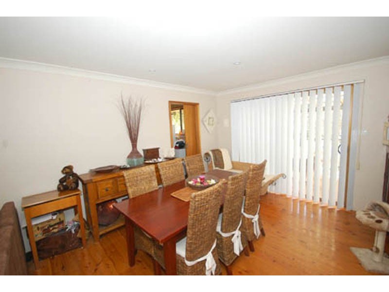 10 Clements Drive, Avoca Beach NSW 2251