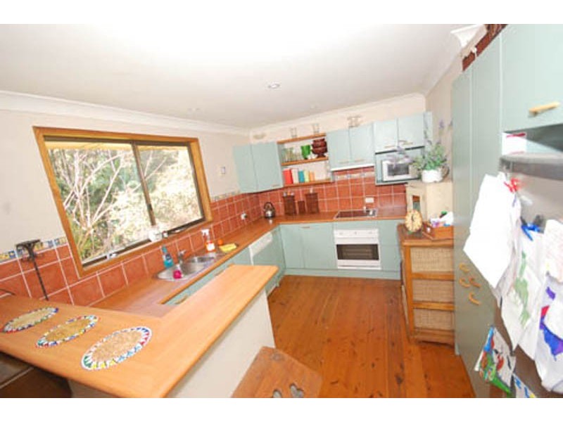 10 Clements Drive, Avoca Beach NSW 2251