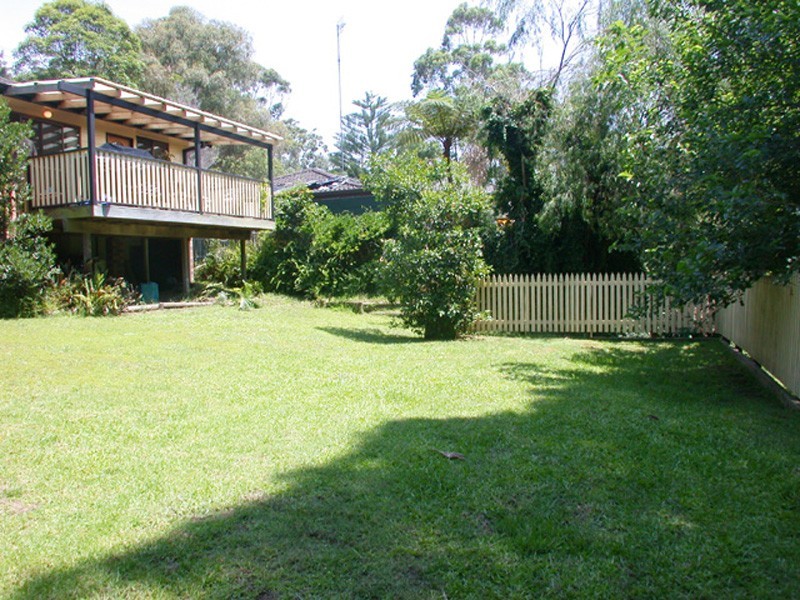 10 Clements Drive, Avoca Beach NSW 2251