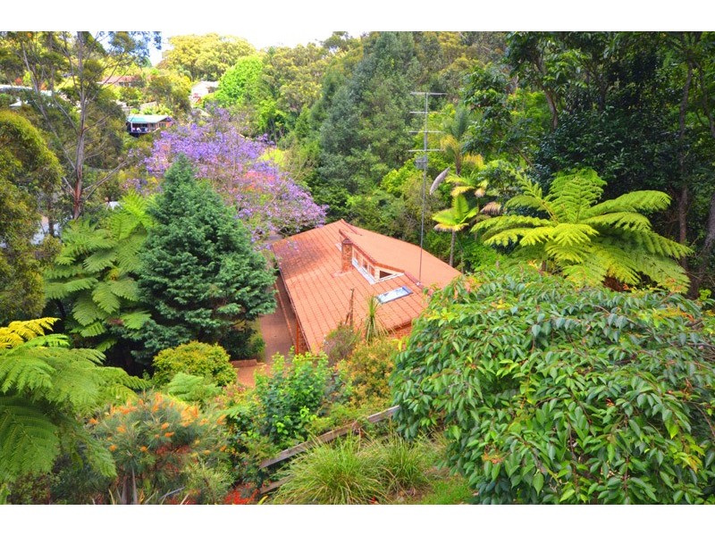 8 Dandenong Close, Avoca Beach NSW 2251