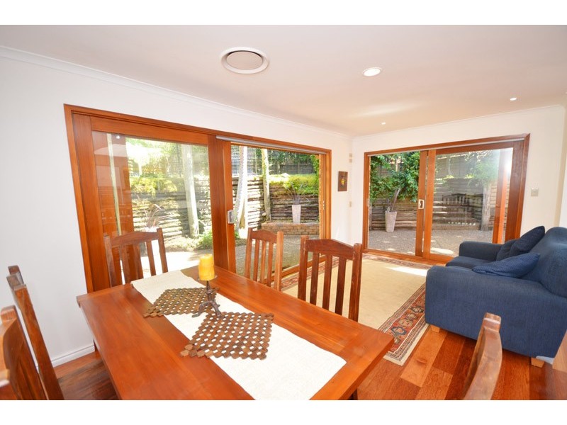 8 Dandenong Close, Avoca Beach NSW 2251