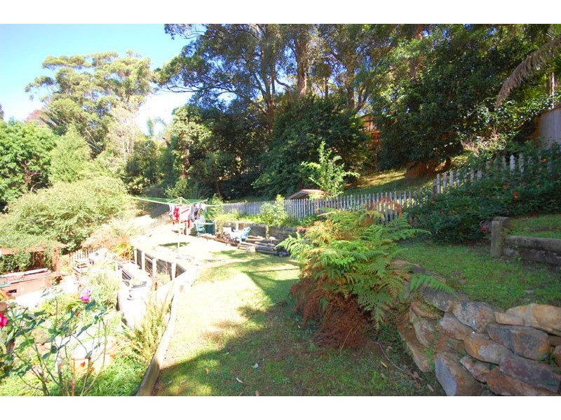 11 Dandenong Close, Avoca Beach NSW 2251