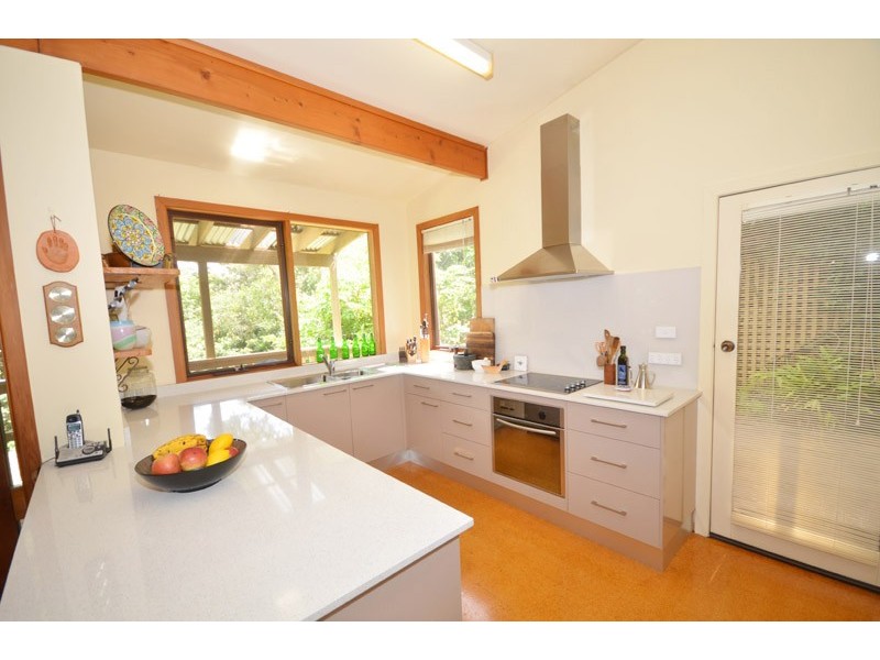 4 Nooree Lane, Avoca Beach NSW 2251