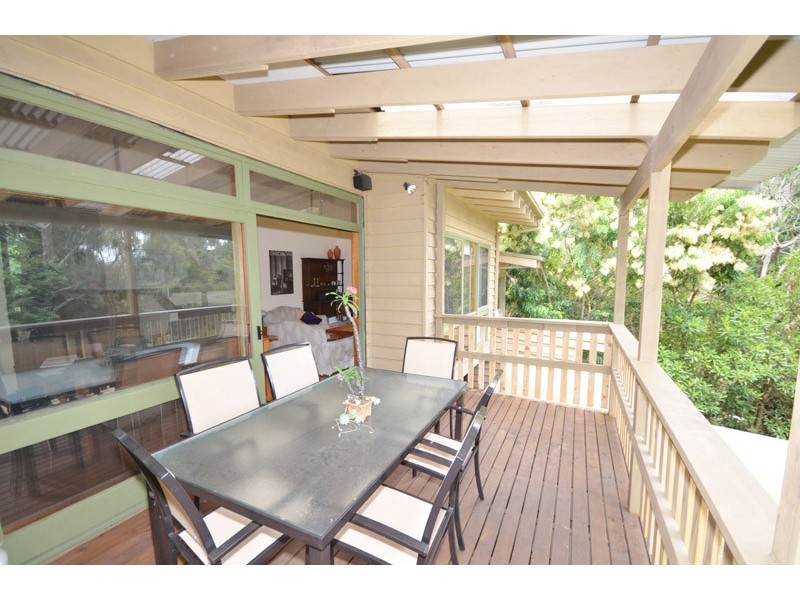 4 Nooree Lane, Avoca Beach NSW 2251