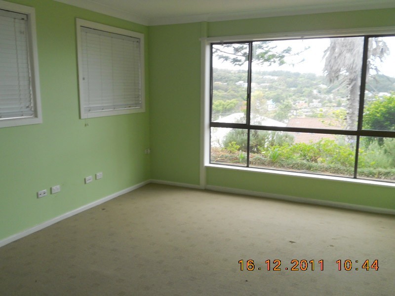 23 Fiesta Crescent, Copacabana NSW 2251