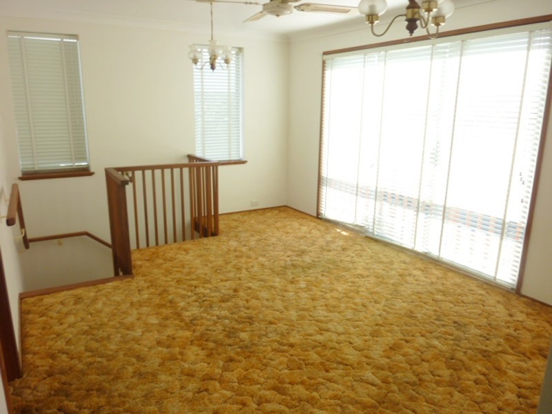 35 Del Rio Drive, Copacabana NSW 2251