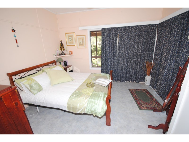 30 Avoca Drive, Avoca Beach NSW 2251