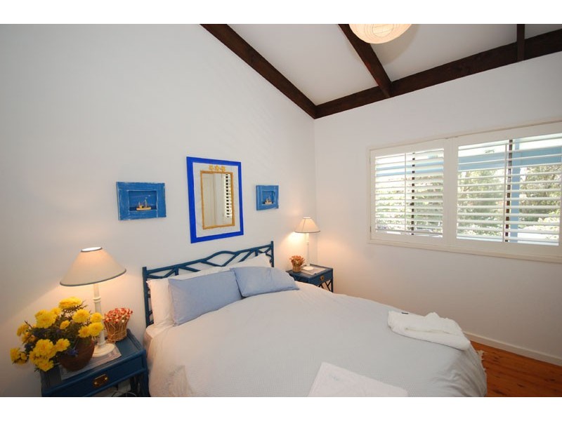 54 Avoca Drive, Avoca Beach NSW 2251