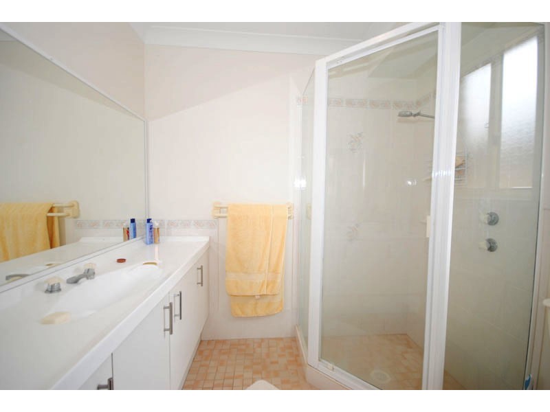 25 Del Mar Drive, Copacabana NSW 2251