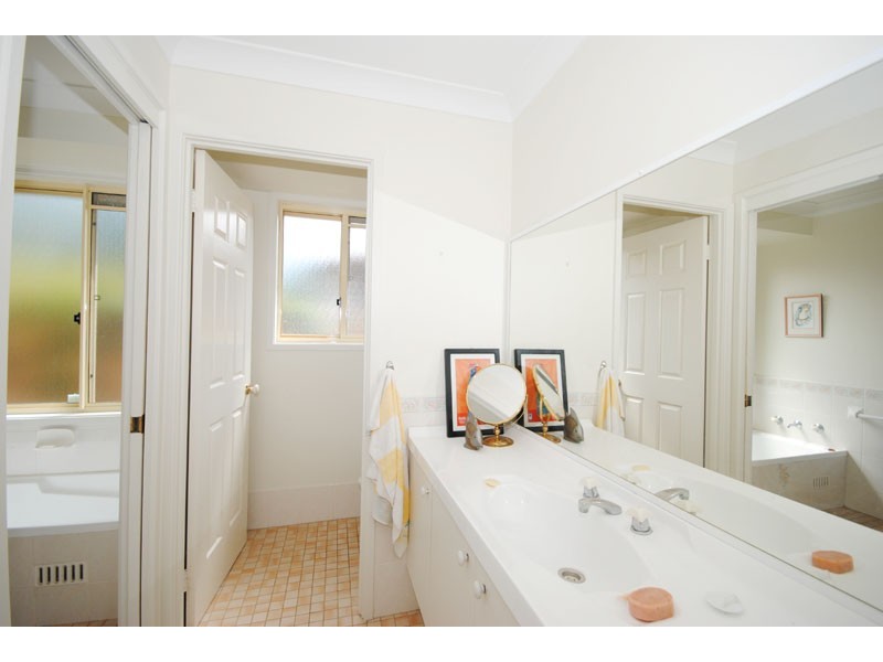 25 Del Mar Drive, Copacabana NSW 2251