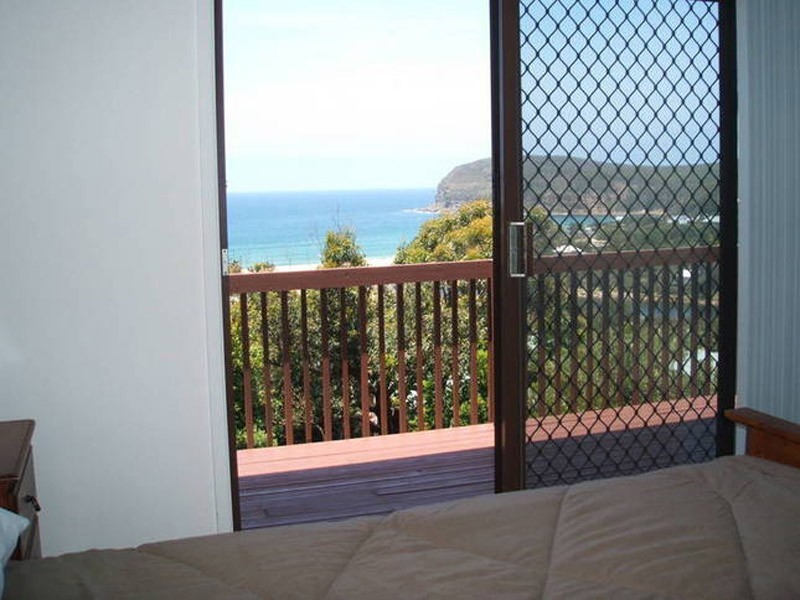 145 Copacabana Drive, Copacabana NSW 2251