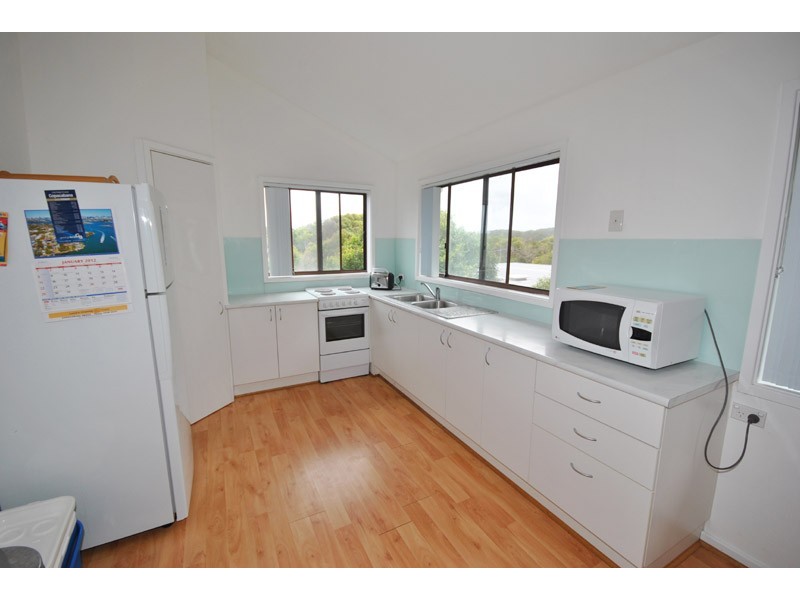 145 Copacabana Drive, Copacabana NSW 2251