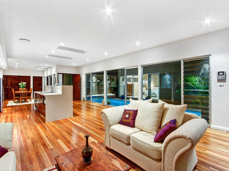 55 Ridgway Rd, Avoca Beach NSW 2251
