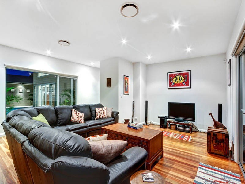 55 Ridgway Rd, Avoca Beach NSW 2251