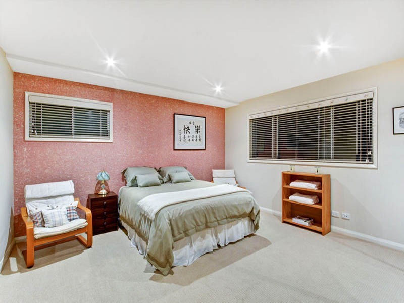 55 Ridgway Rd, Avoca Beach NSW 2251
