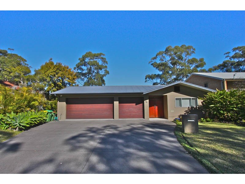 55 Ridgway Rd, Avoca Beach NSW 2251