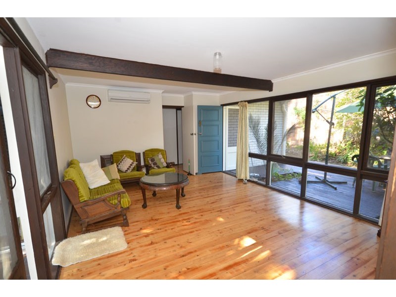 64 McGee Avenue, Wamberal NSW 2260