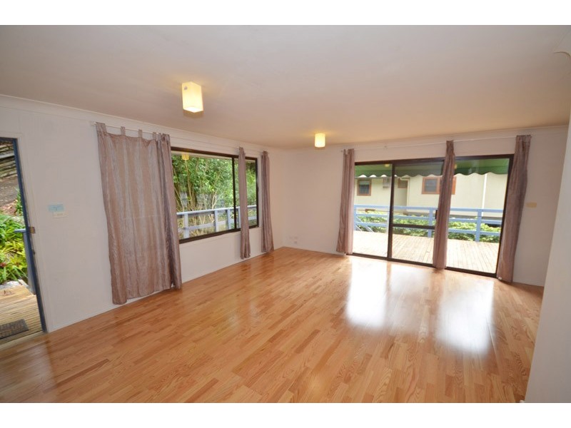 2/36 Clements Drive, Avoca Beach NSW 2251