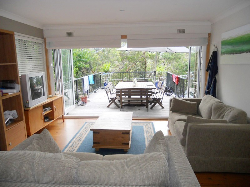 304 Del Monte Place, Copacabana NSW 2251