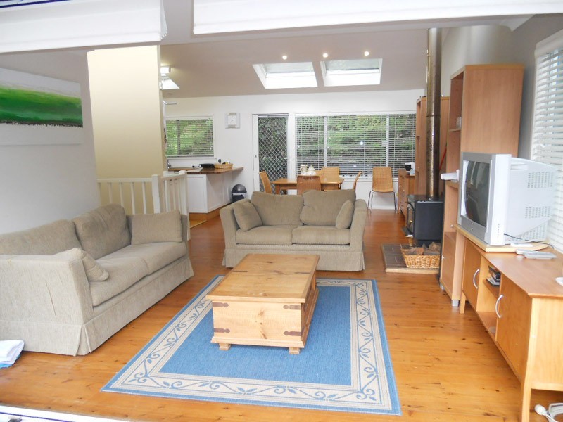 304 Del Monte Place, Copacabana NSW 2251