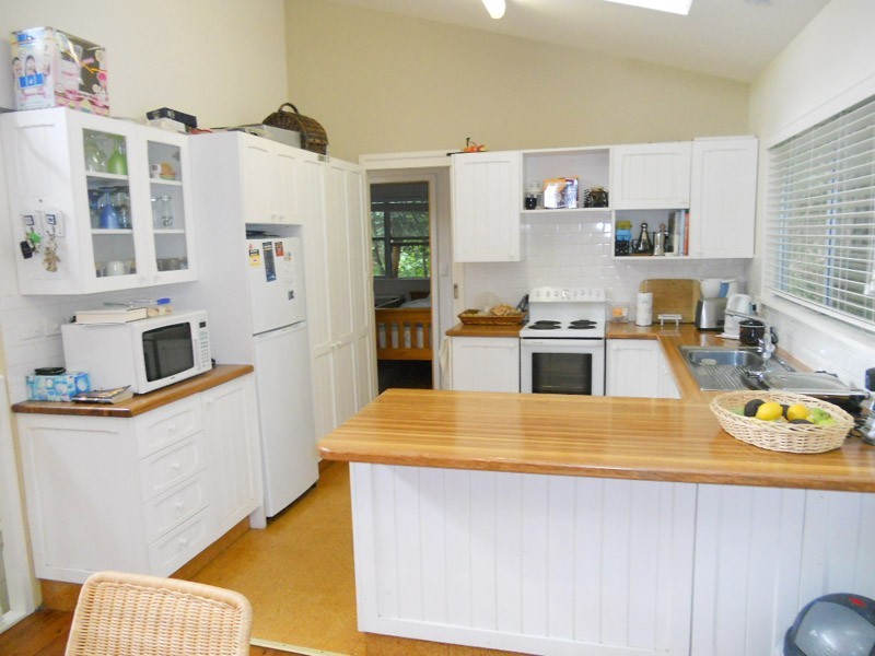 304 Del Monte Place, Copacabana NSW 2251
