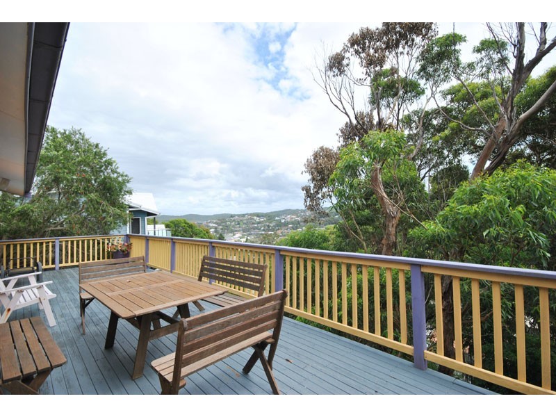 134 Del Monte Pl, Copacabana NSW 2251