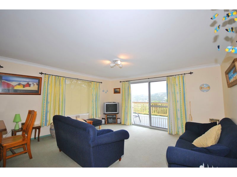 134 Del Monte Pl, Copacabana NSW 2251