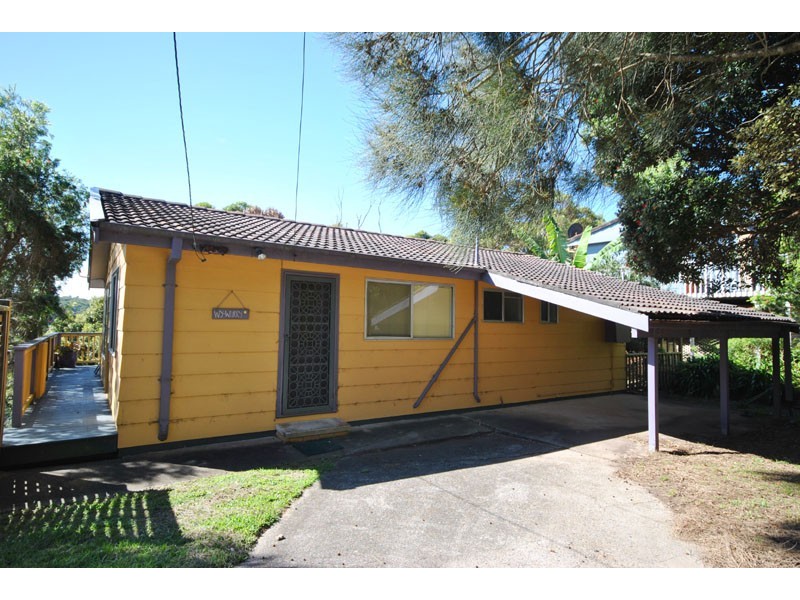 134 Del Monte Pl, Copacabana NSW 2251