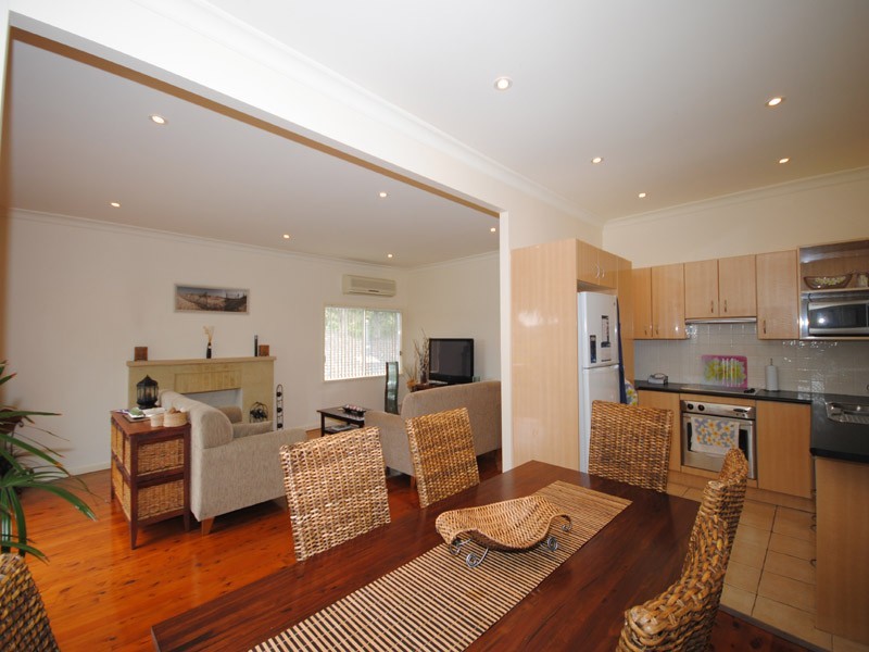 175 Copacabana Drive, Copacabana NSW 2251