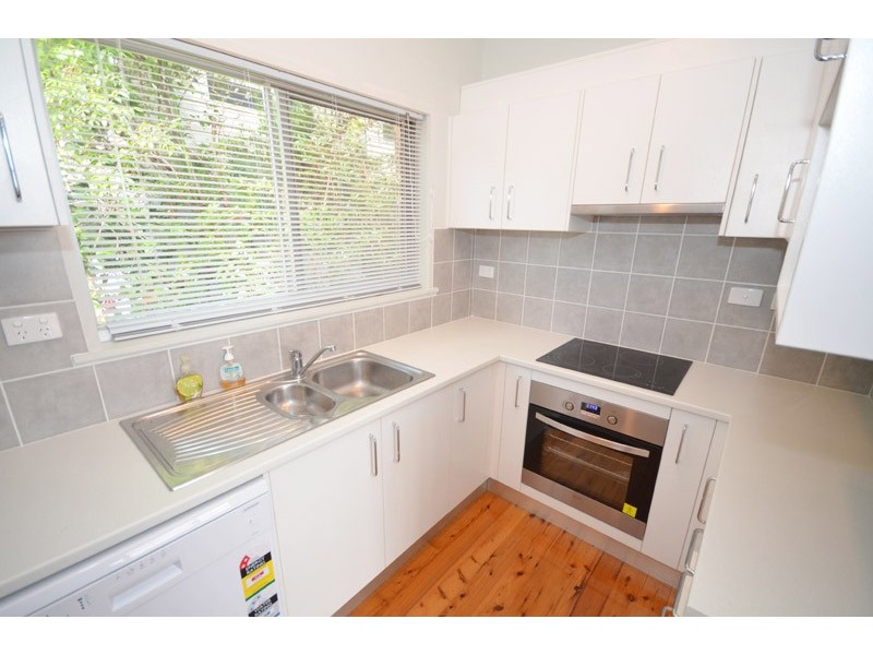 8 Ridgway Road, Avoca Beach NSW 2251