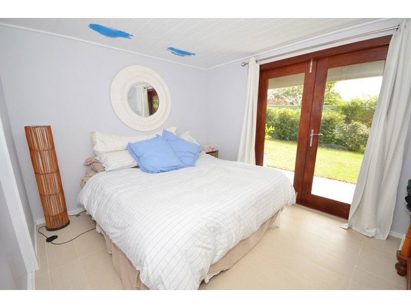 8 Ridgway Road, Avoca Beach NSW 2251