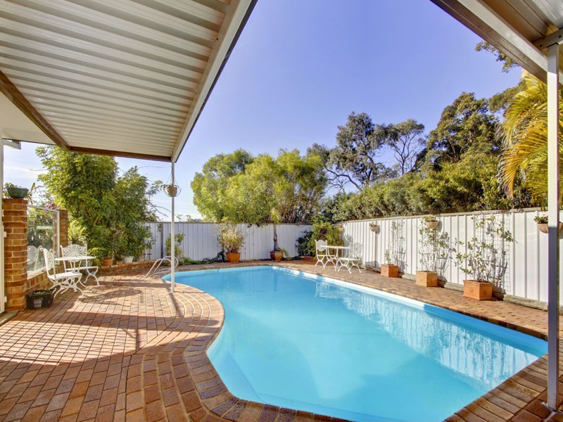 229 Hillside Road, Avoca Beach NSW 2251